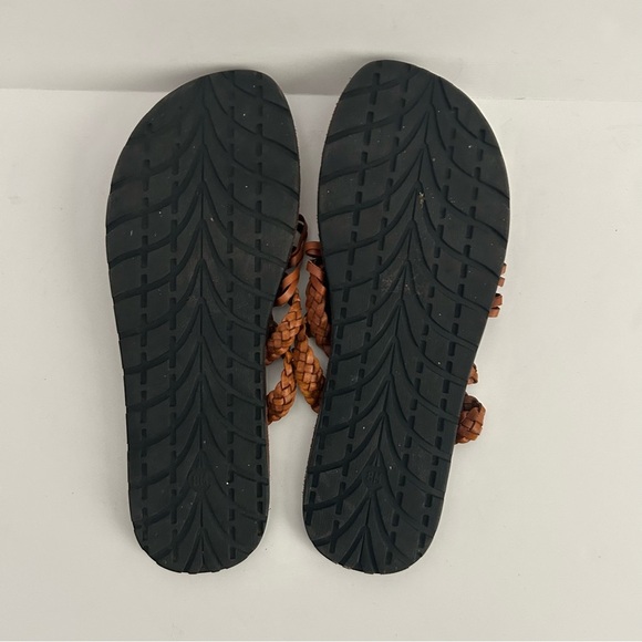 Brown Braided Leather Sandals - Picture 3 of 3